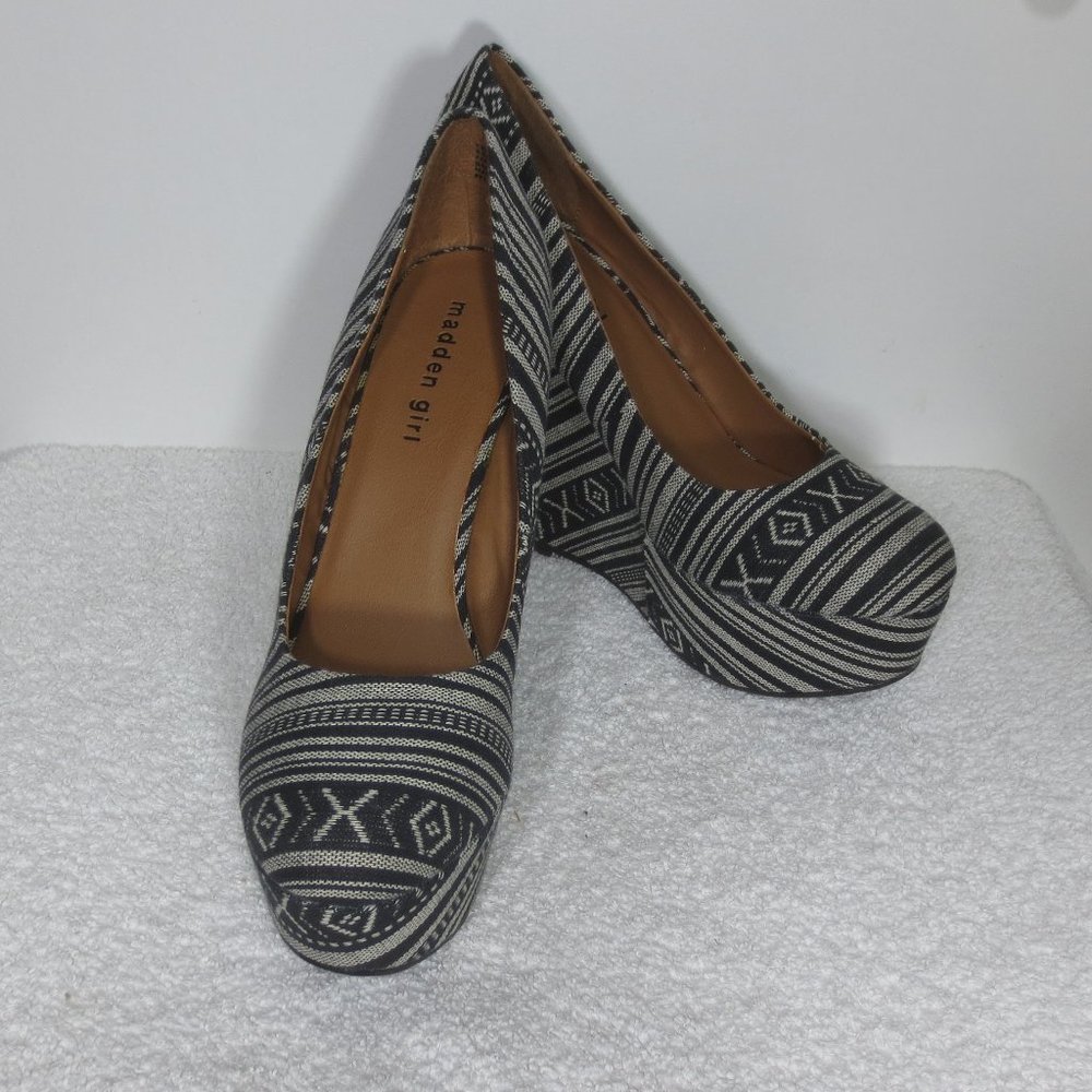 NEW Madden Girl Craftty Shoes Tribal Print Ultra Platform Wedge Heels Size 9.5